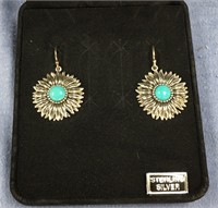Pair of dangle earrings, sterling silver sunflower