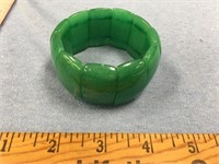 Green jadeites stretch bracelet