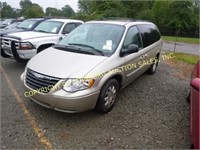 2005 Chrysler Town and Country Touring