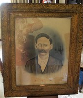 Antique Portrait in goldleaf frame