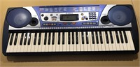 Yamaha PSR – 260 electronic keyboard