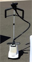 Portable Clothes Steamer by ConAir Works
