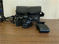 Minolta 3000i Camera with Carrying Case