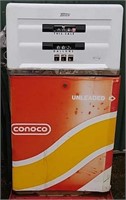 Conoco gas pump