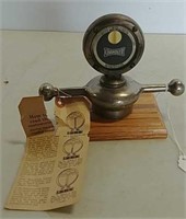 1914-1929 Chandler motometer
