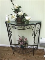Iron Metal Stand / 2 Flower Decorations