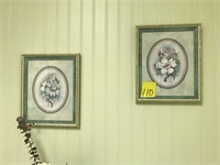 2 Flower Wall Frames