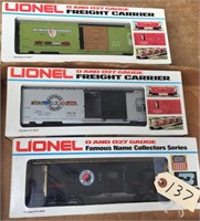 O-GAUGE. LIONEL MIXED LOT OF 3 O & 027 TRAIN CARS