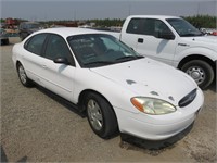 2003 Ford Taurus