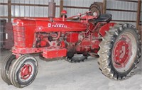 Farmall H tractor, fenders,  s/n FBH 217078