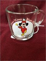 Mickey Mouse cup band leader