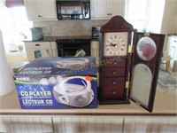 CD player and Clock / Jewellery box
