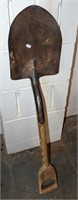 Brades Co. Shovel