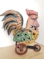 Rooster on wheels candle holder