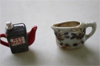 Red Rose Tea Miniature