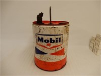 MOBIL PEGASUS 5 U.S. GALS. OIL CAN