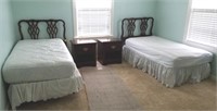 THOMASVILLE TWIN BEDS, DRESSER WITH HANGING MIRROR