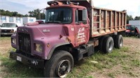 1988 Mack Dump Truck, Sn-2M2B130C3JC001781,