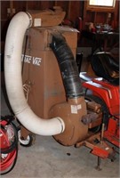 Trac Vac Model 450, 5 hp, recoil start