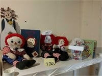 Raggedy Ann and Andy decor
