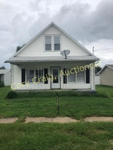 Real Estate - 929 W. Rich St. Taylorville, IL