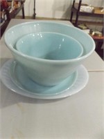 FIRE-KING TURQUOISE MIXING BOWLS & PLATES