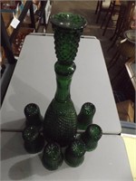 FOREST-GREEN DECANTER W/SIX(6) CORDIALS