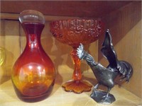 AMBERINA COMPOTE, DECANTER & ROOSTER TRINKET DISH
