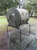 COMPOST TUMBLER ON STAND