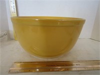 Retro yello stone ware bowl