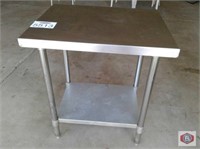 Work table stainless steel with galvanized bottom