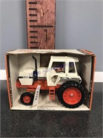 ERTL Case 2390 tractor
