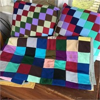Vintage Polyester Quilt & Pillows