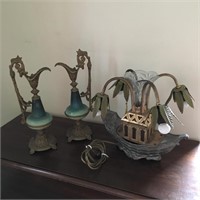 Mantle Décor & Figural Lamp