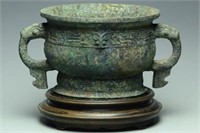 A WESTERN ZHOU BRONZE FOOD VESSEL GUI AND STAND