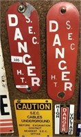 2 X S.E.C. DANGER SIGNS & 2 OTHER SIGNS