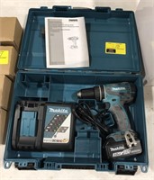 Makita 18v cordless drill, new in case, with 1