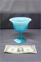Blue opalescent compote