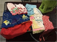 BOX OF VINTAGE APRONS FROM THE 40'S-50'S