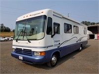 2000 Ford Georgetown S/A Motor Home