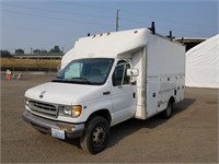2001 Ford E350 S/A Utility Truck