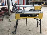 24" tile saw