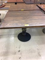 2 pedestal tables, plank top, joining