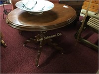 VICTORIAN OVAL TABLE W/MARBLE CASTERS