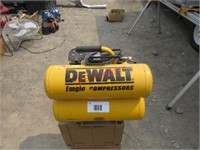 DeWALT Contractors Air Compressor