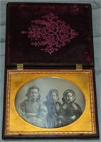Scarce 1/2 Plate Thermo Case w/ Daguerreotype