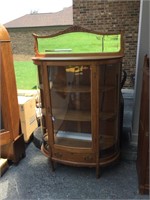 Oak Curved Glass Front Curio Cabinet w/3 Shelves