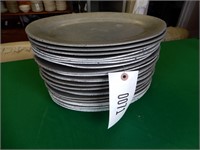 Over 20 Oval Aluminum Baking Pans 8" x 12"