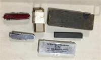 4 Wet Rock & 2 Swiss Army Knives