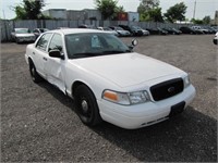 2010 FORD CROWN VICTORIA 143600 KMS